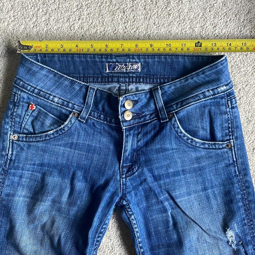 Hudson low rise ripped jeans. 26